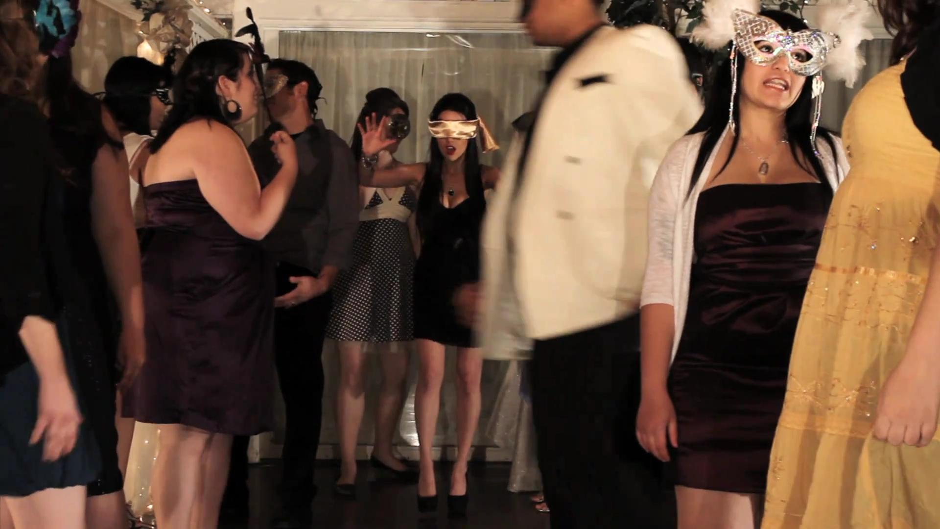 VampireDiariesWorld_dot_org-TheHillywoodShowParody0256.png