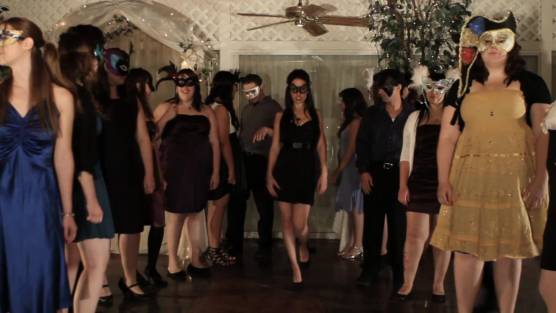 VampireDiariesWorld_dot_org-TheHillywoodShowParody0290.png