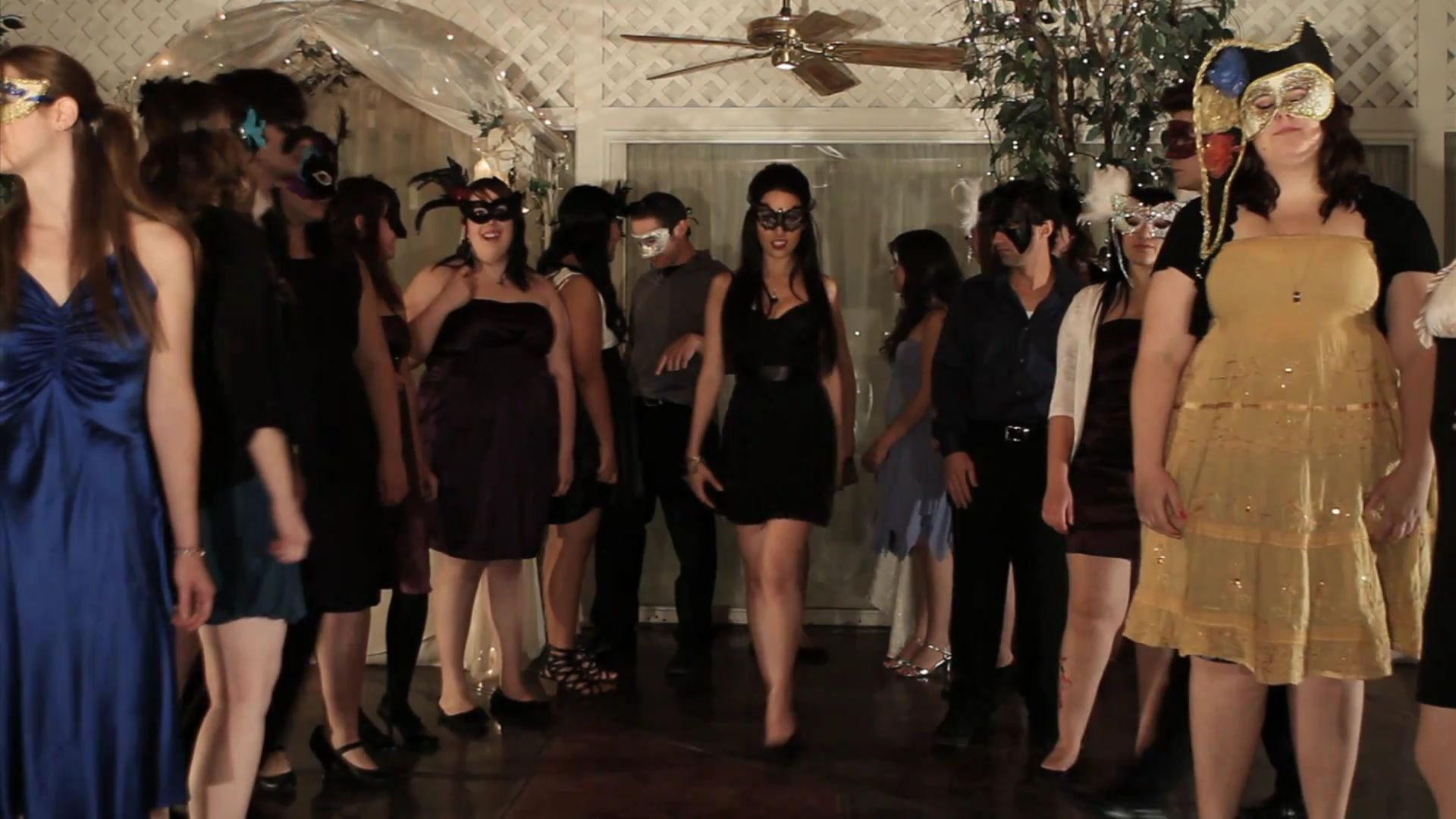 VampireDiariesWorld_dot_org-TheHillywoodShowParody0294.png