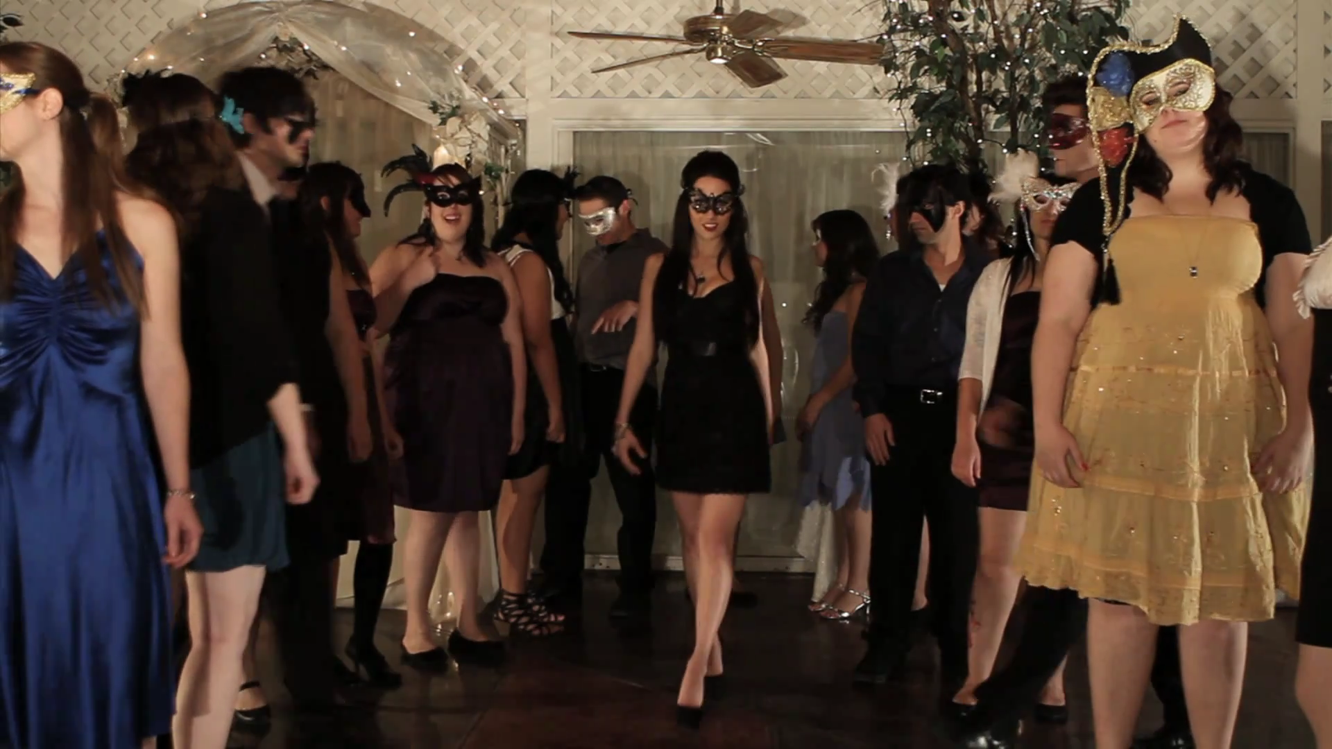 VampireDiariesWorld_dot_org-TheHillywoodShowParody0297.png