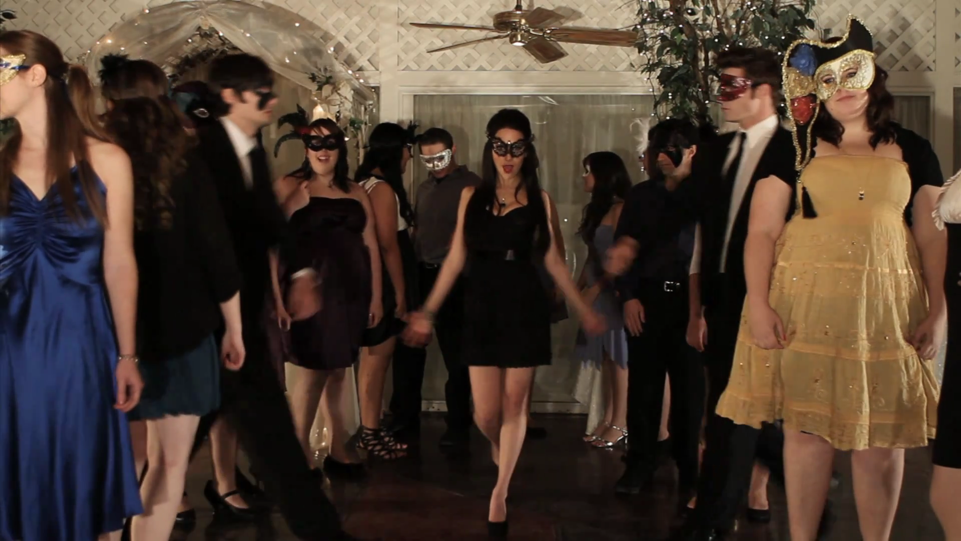 VampireDiariesWorld_dot_org-TheHillywoodShowParody0303.png