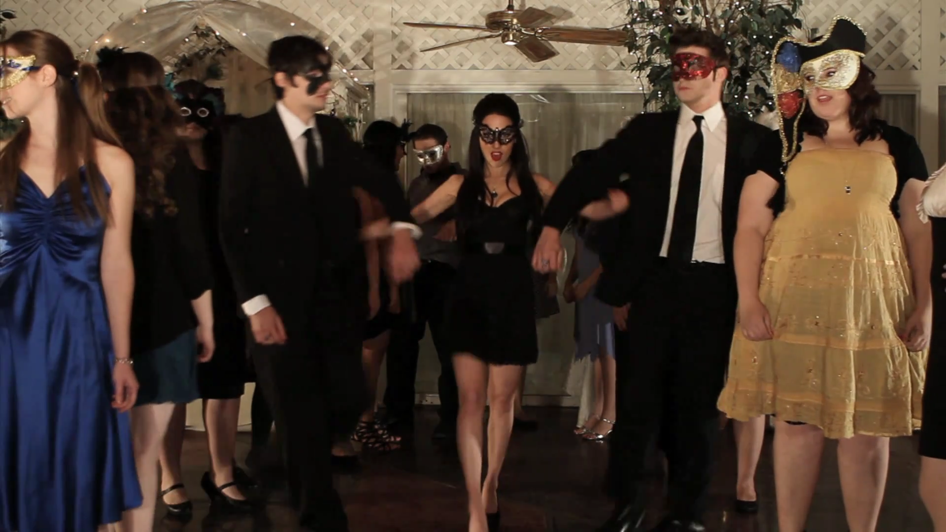 VampireDiariesWorld_dot_org-TheHillywoodShowParody0310.png