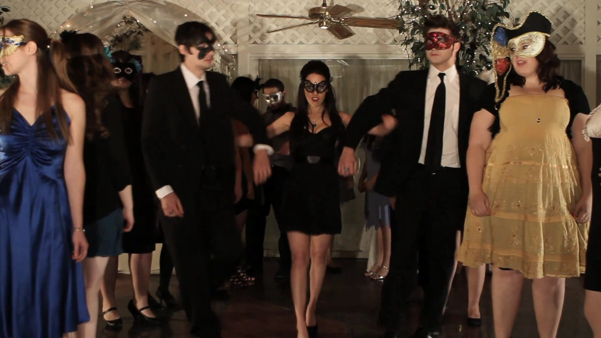 VampireDiariesWorld_dot_org-TheHillywoodShowParody0311.png