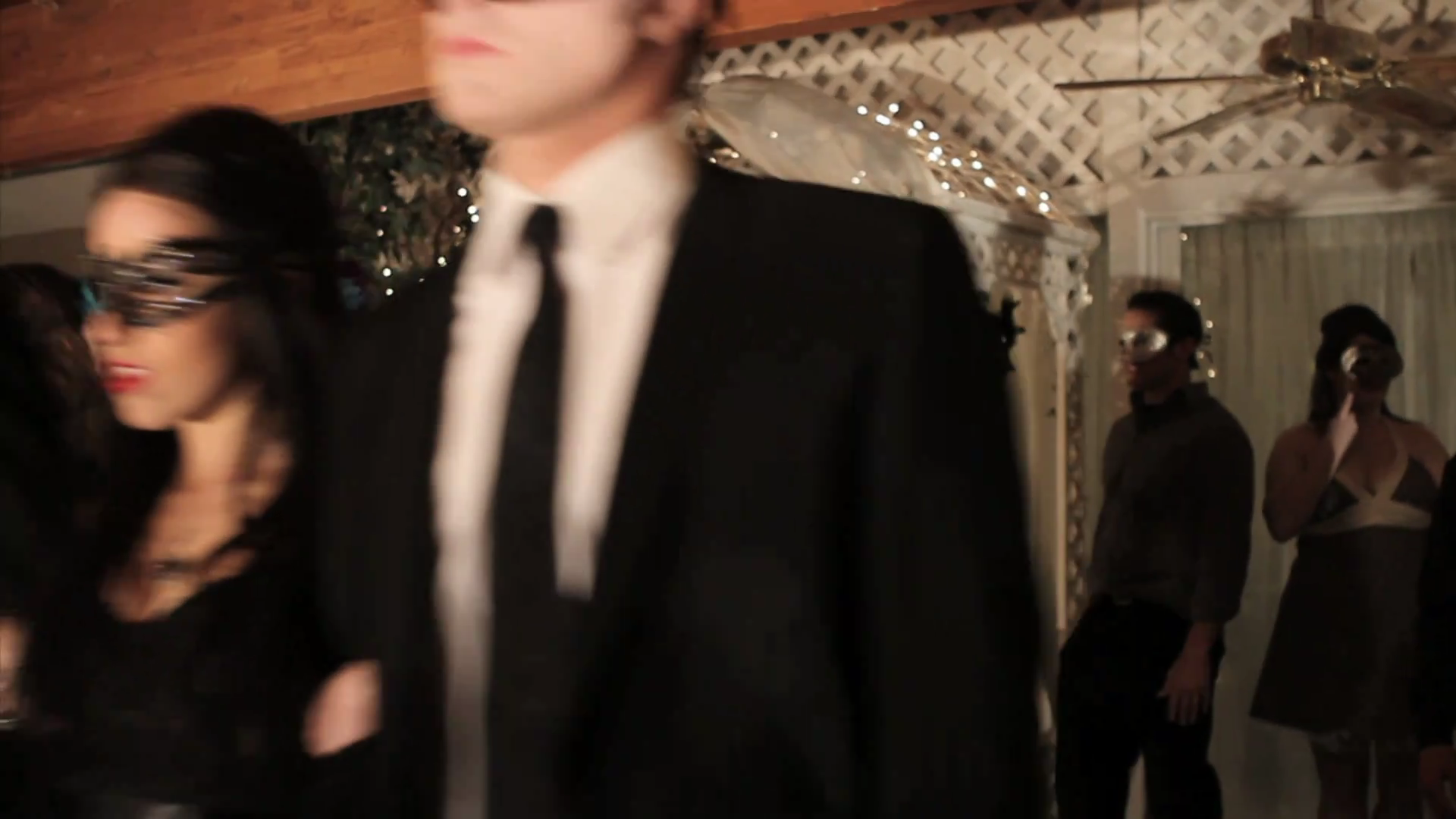 VampireDiariesWorld_dot_org-TheHillywoodShowParody0337.png