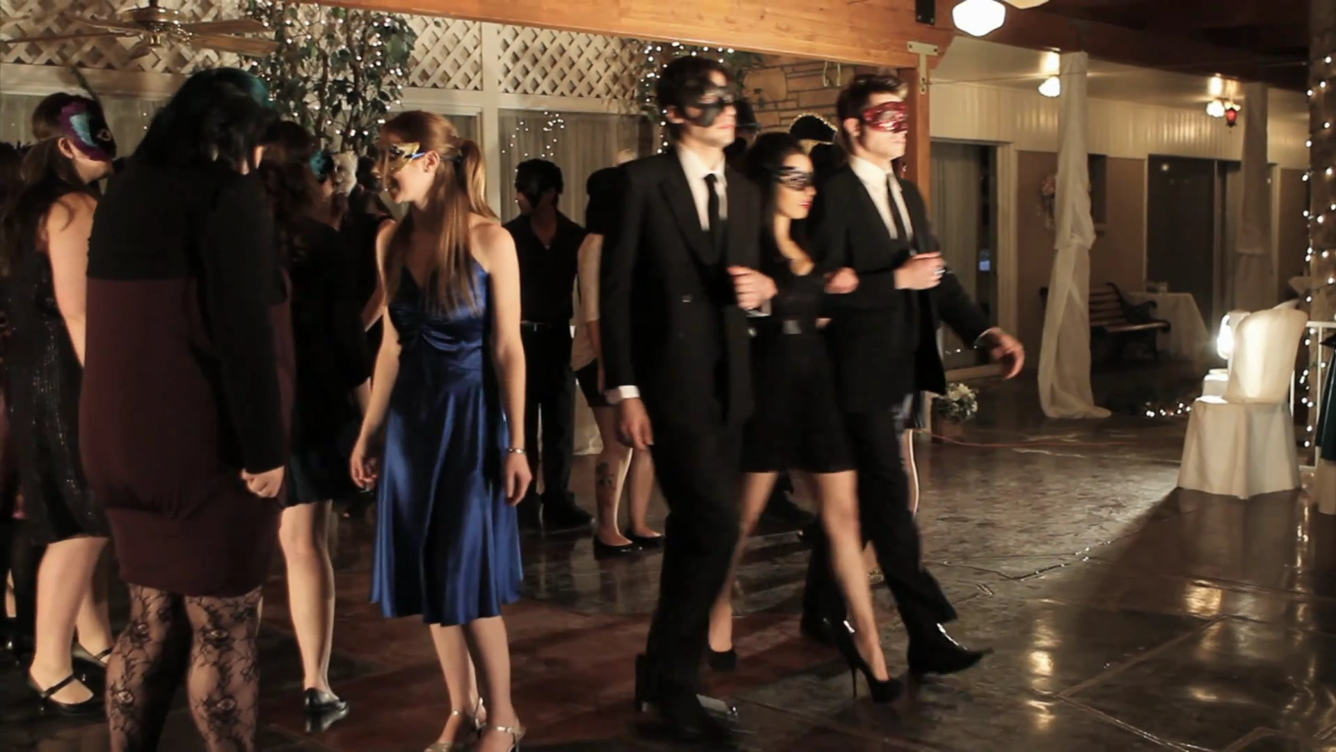 VampireDiariesWorld_dot_org-TheHillywoodShowParody0347.png