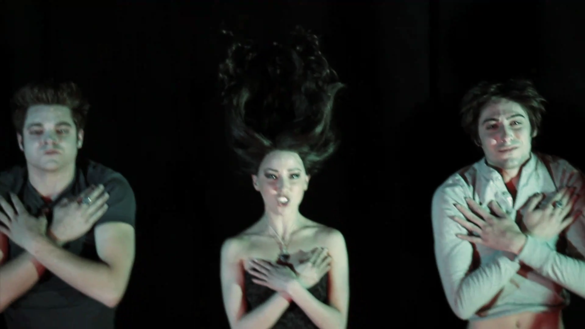 VampireDiariesWorld_dot_org-TheHillywoodShowParody0365.png