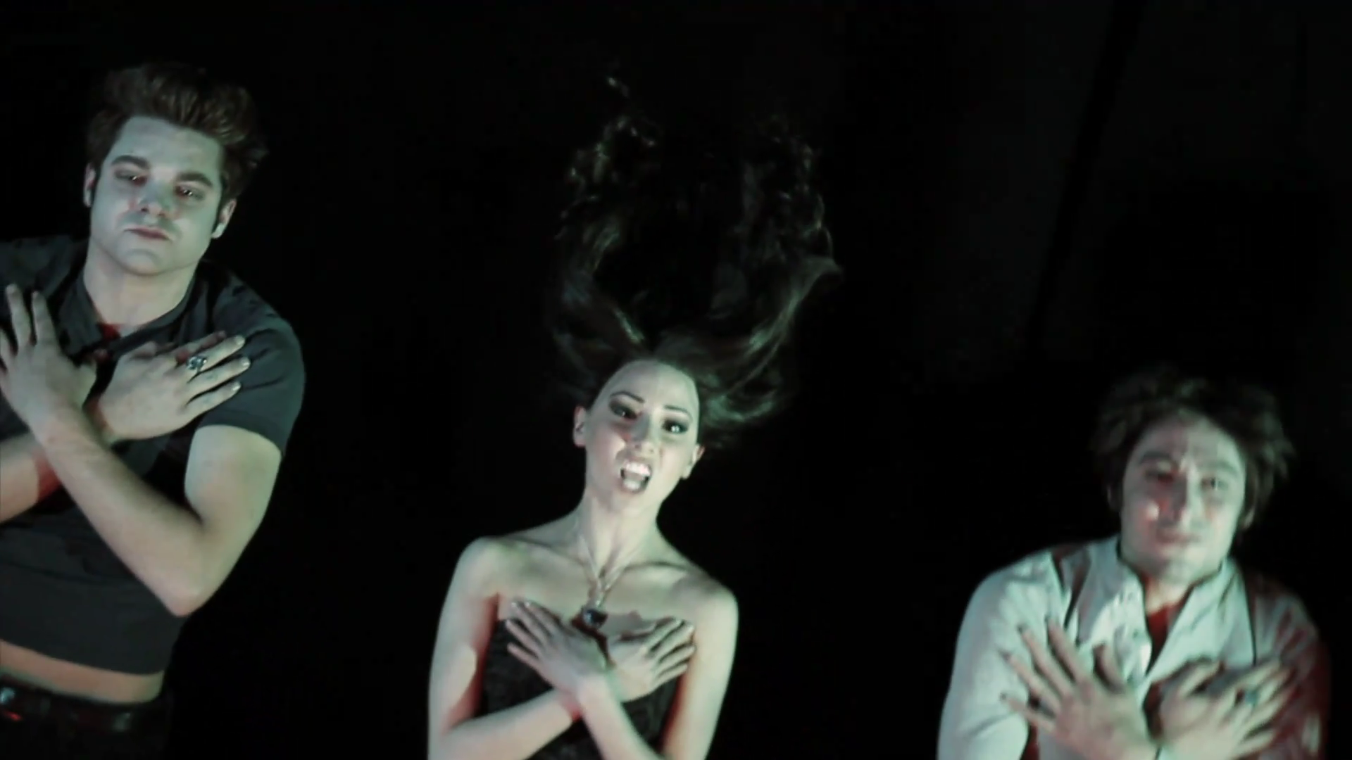 VampireDiariesWorld_dot_org-TheHillywoodShowParody0368.png