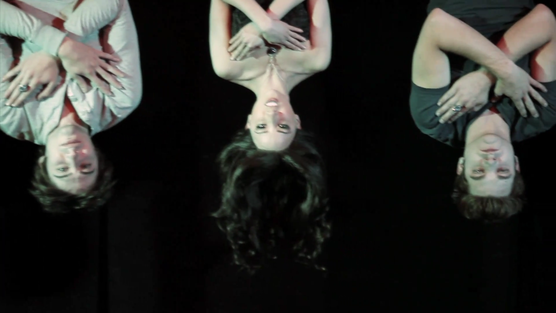 VampireDiariesWorld_dot_org-TheHillywoodShowParody0381.png