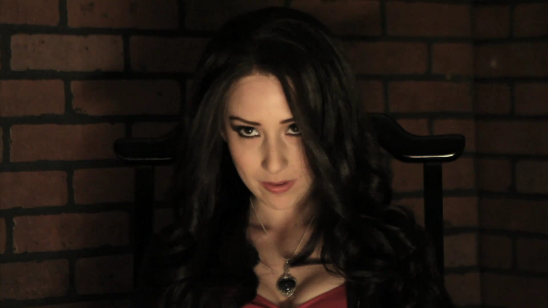 VampireDiariesWorld_dot_org-TheHillywoodShowParody0383.png