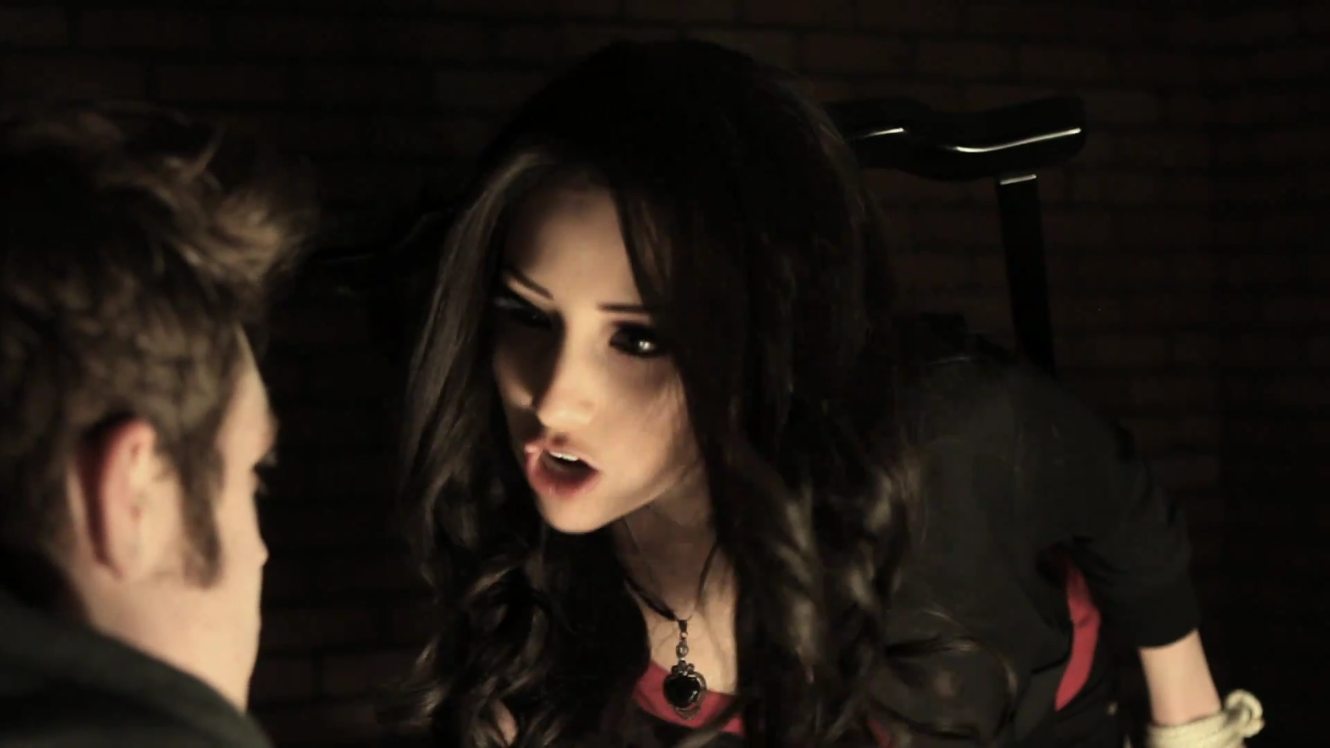 VampireDiariesWorld_dot_org-TheHillywoodShowParody0407.png