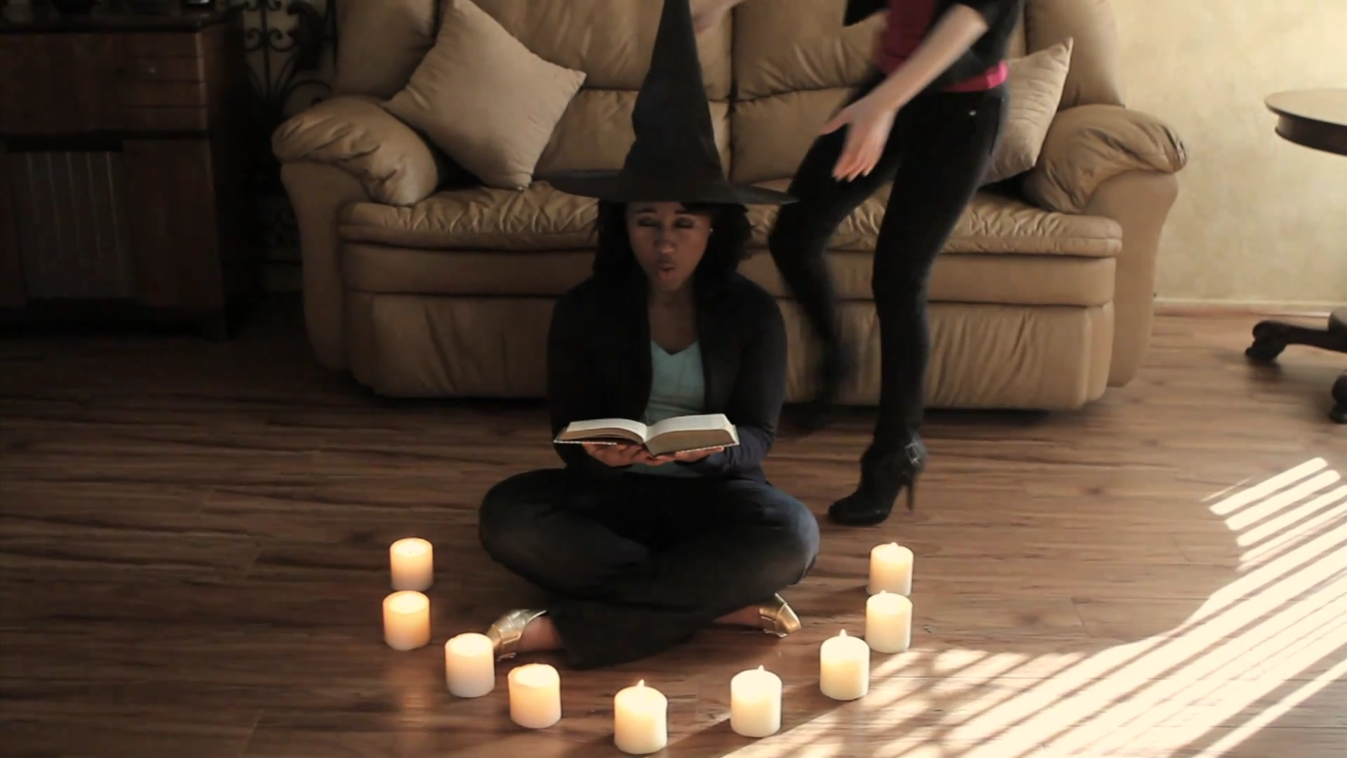VampireDiariesWorld_dot_org-TheHillywoodShowParody0446.png