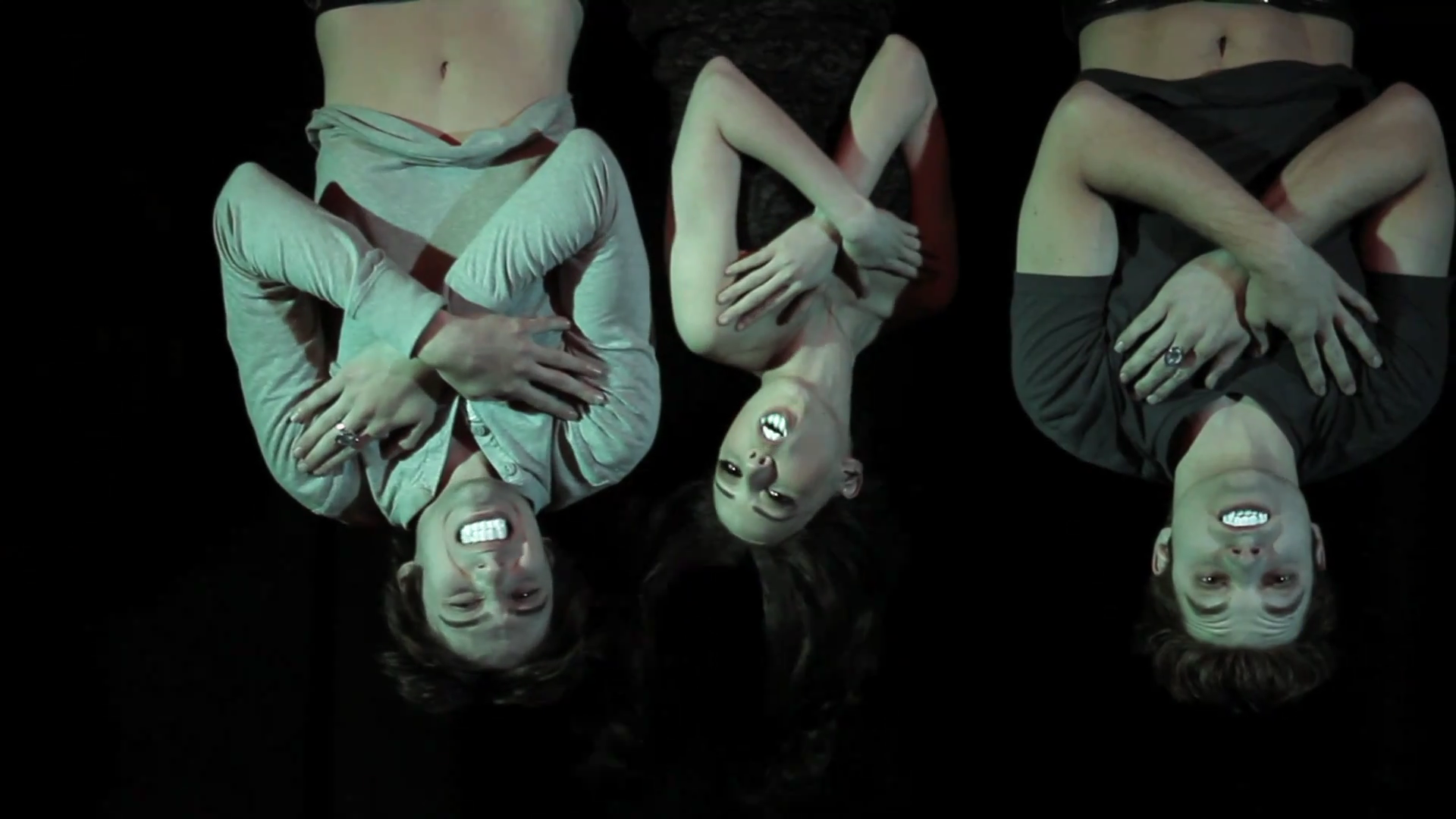 VampireDiariesWorld_dot_org-TheHillywoodShowParody0478.png