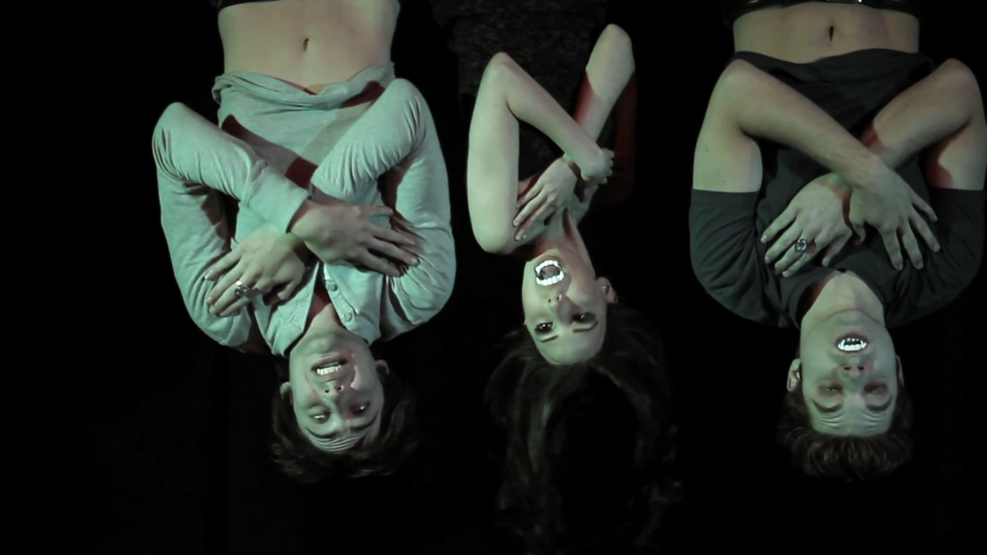 VampireDiariesWorld_dot_org-TheHillywoodShowParody0486.png