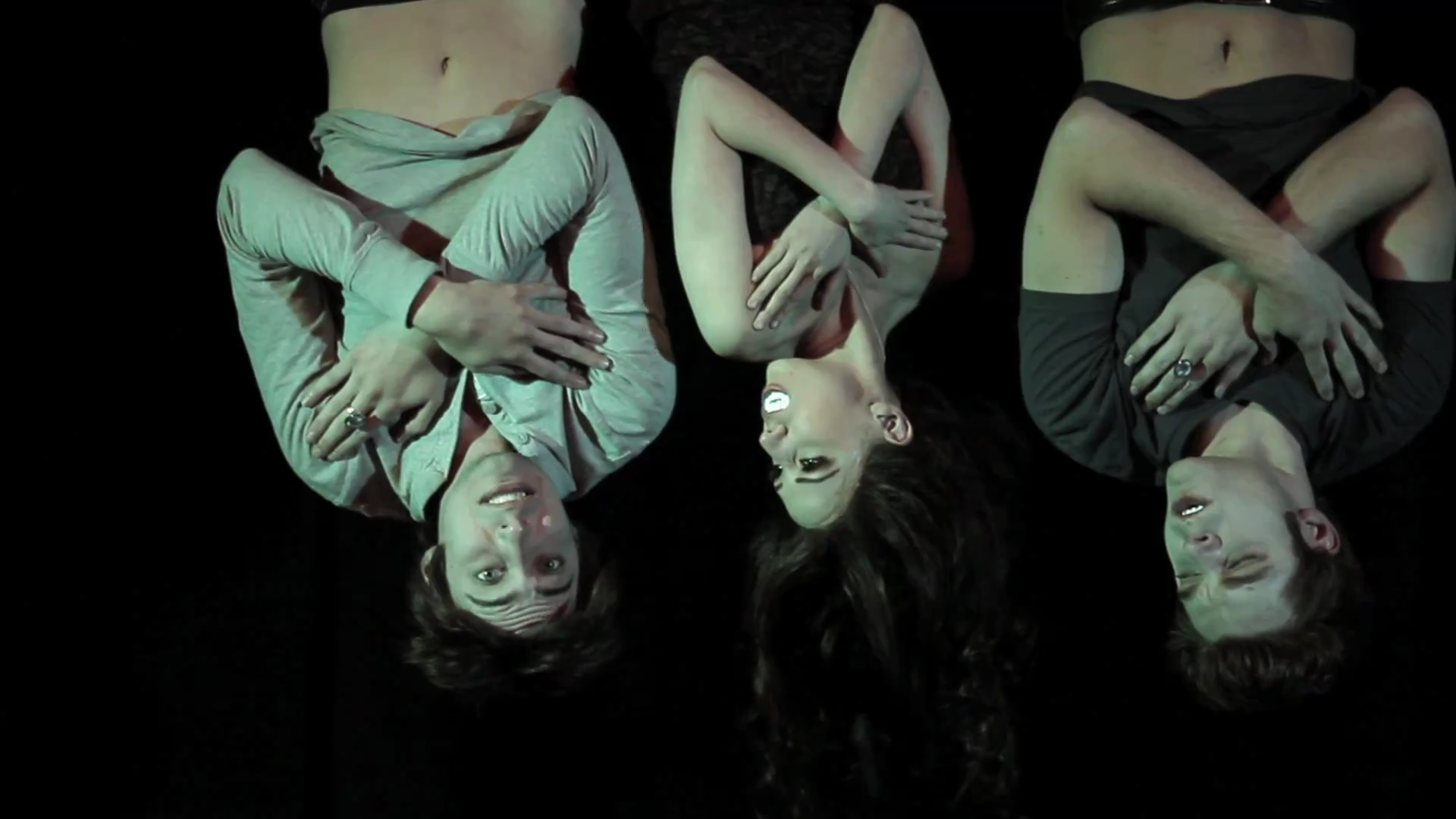 VampireDiariesWorld_dot_org-TheHillywoodShowParody0489.png