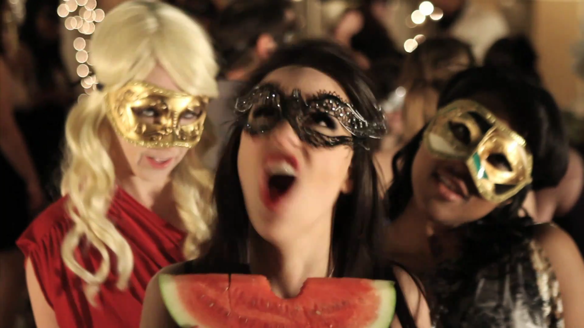 VampireDiariesWorld_dot_org-TheHillywoodShowParody0545.png