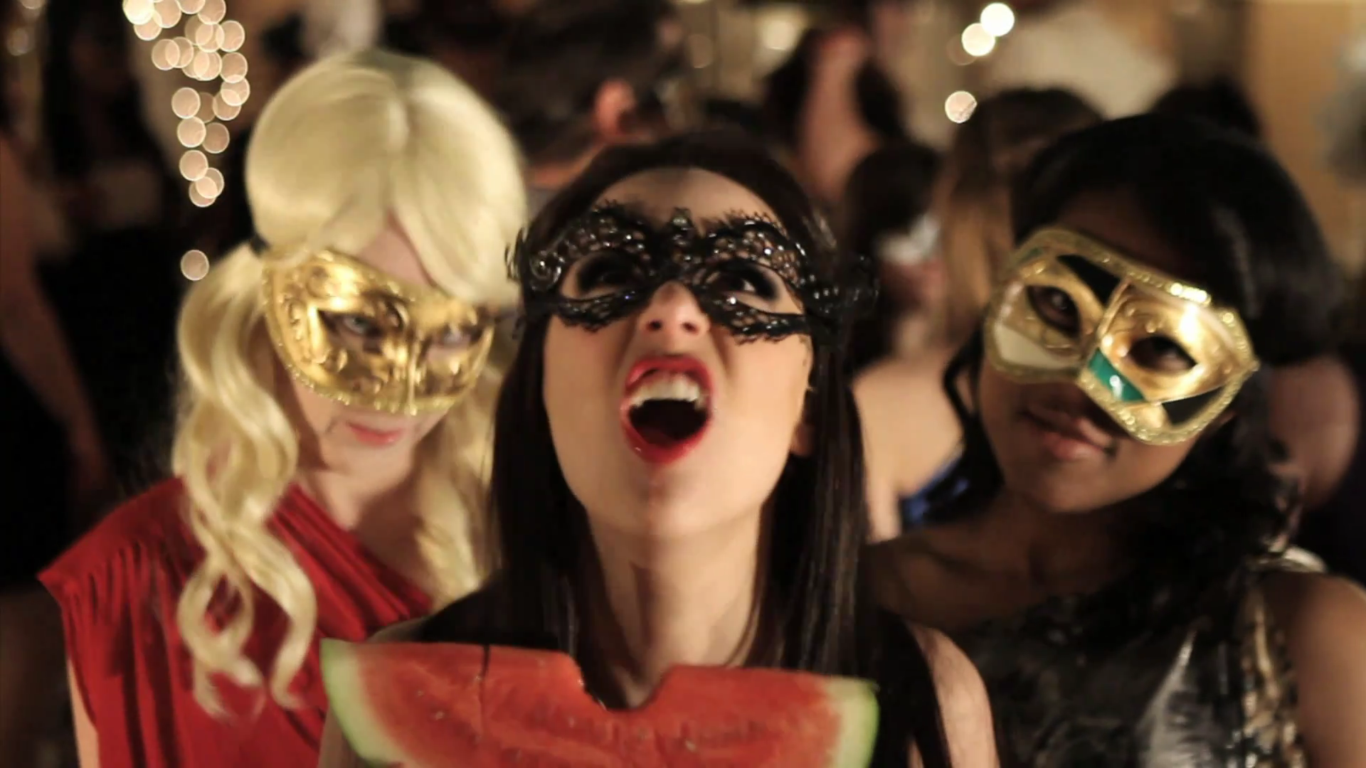 VampireDiariesWorld_dot_org-TheHillywoodShowParody0551.png