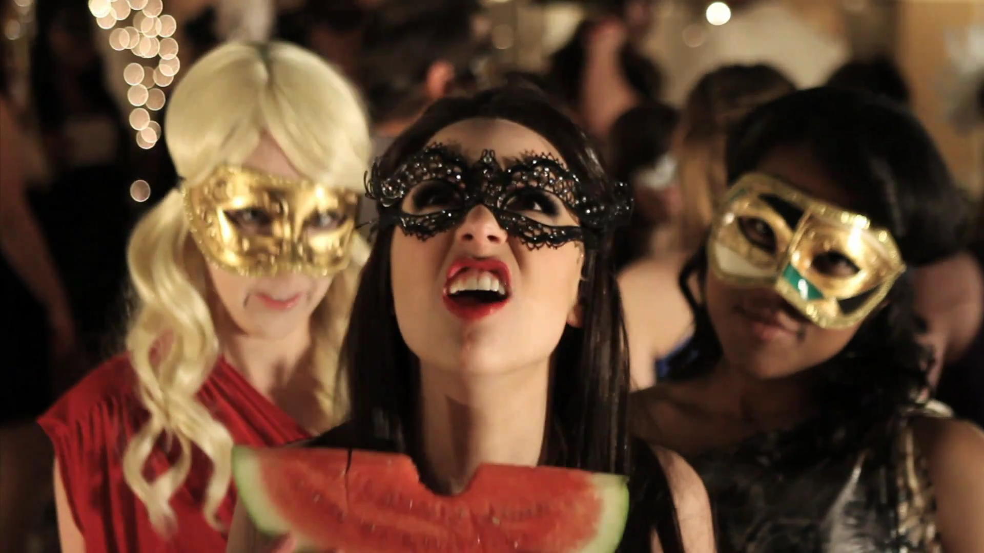 VampireDiariesWorld_dot_org-TheHillywoodShowParody0553.png