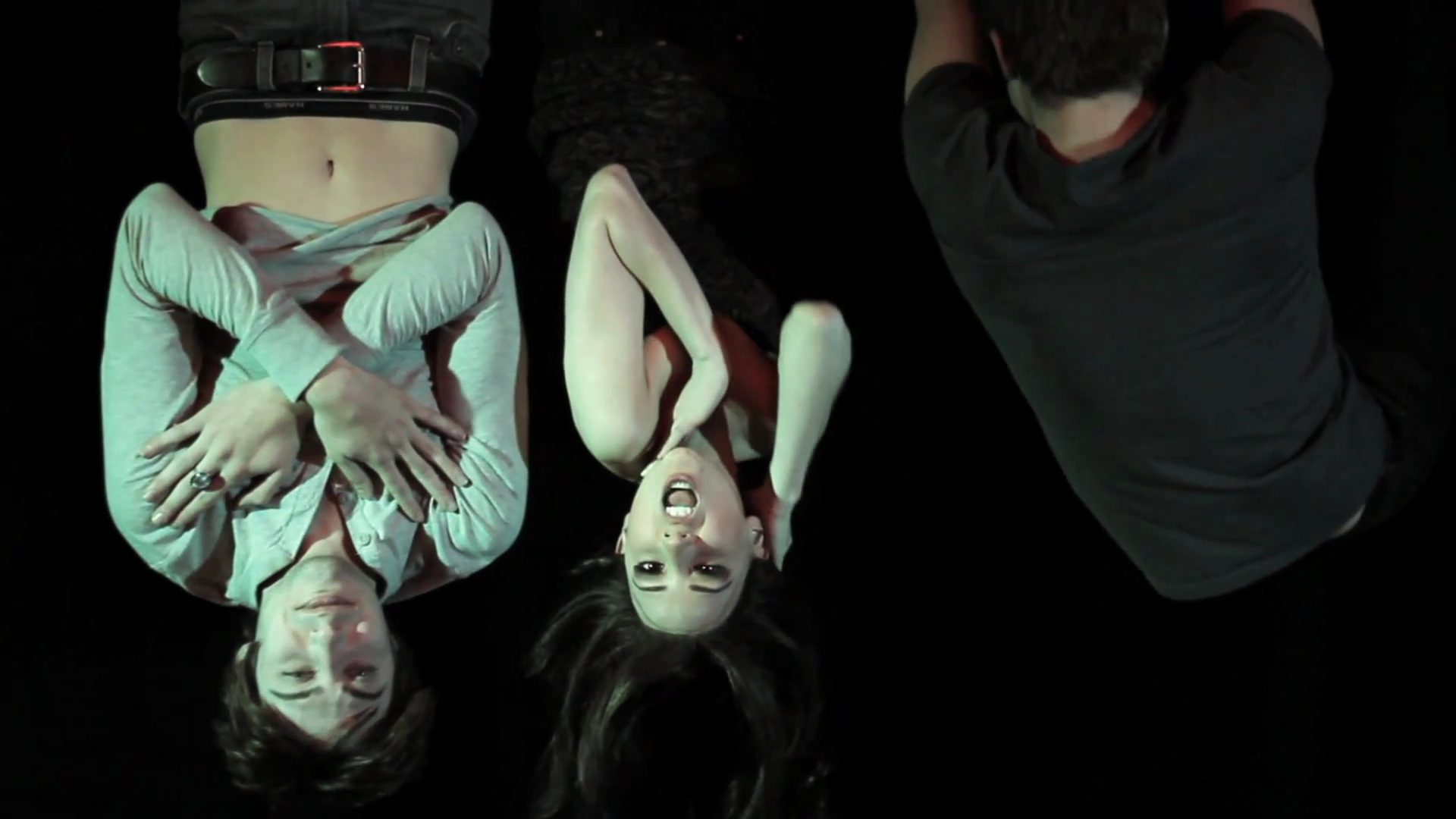 VampireDiariesWorld_dot_org-TheHillywoodShowParody0566.png VampireDiariesWorld_dot_org-TheHillywoodShowParody0566.png