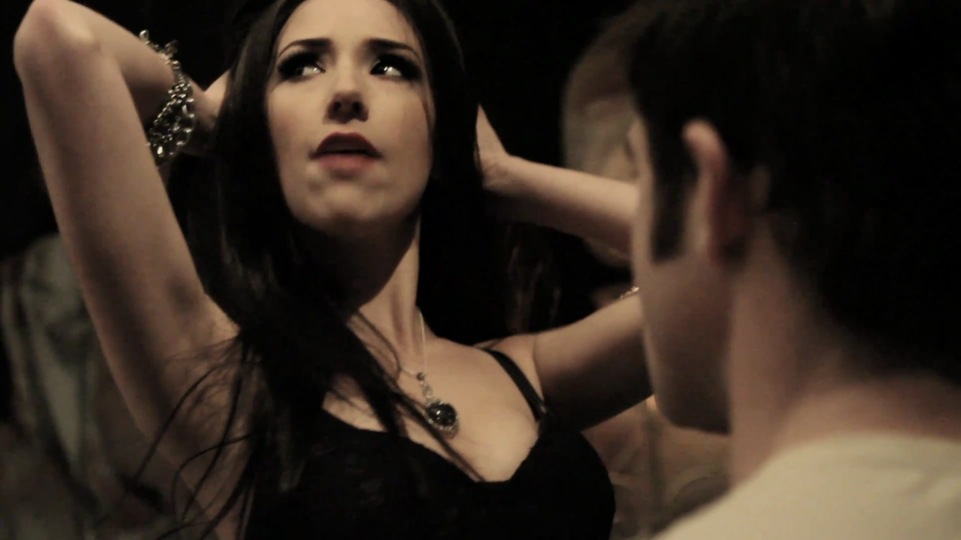 VampireDiariesWorld_dot_org-TheHillywoodShowParody0606.png