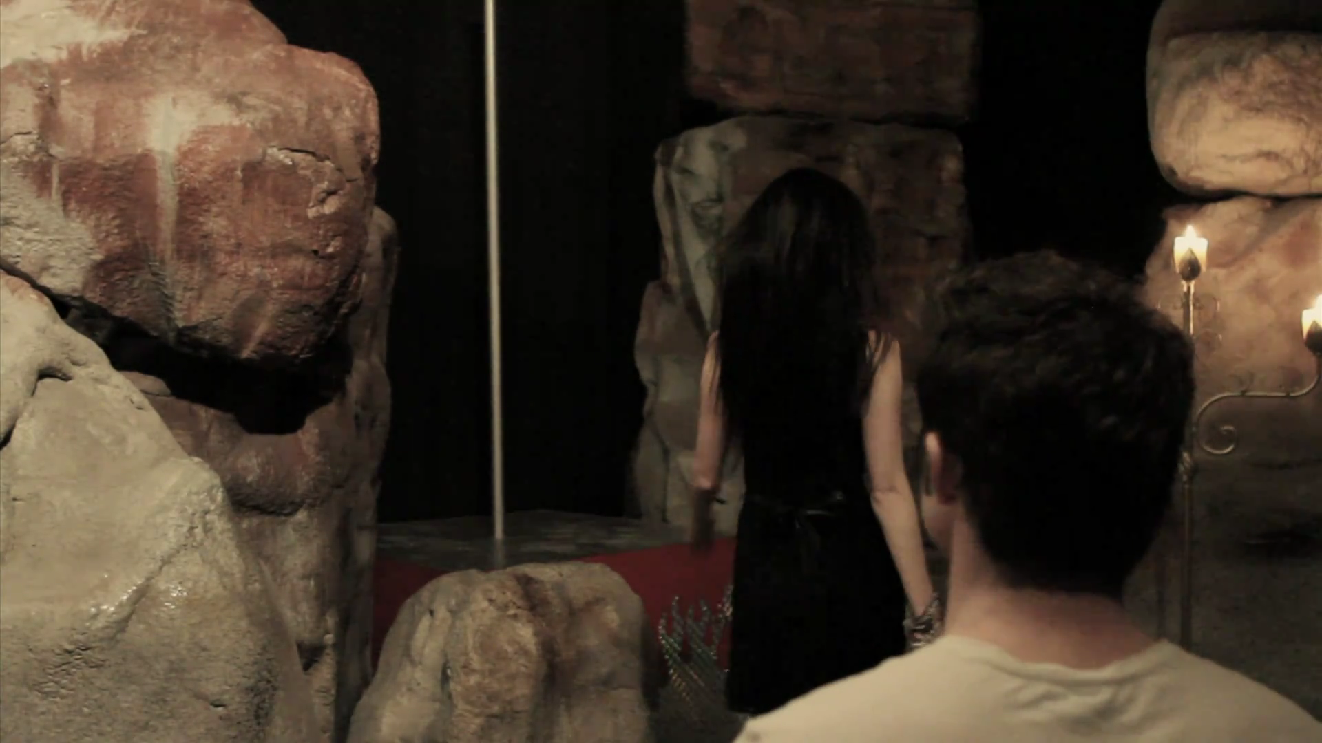 VampireDiariesWorld_dot_org-TheHillywoodShowParody0640.png