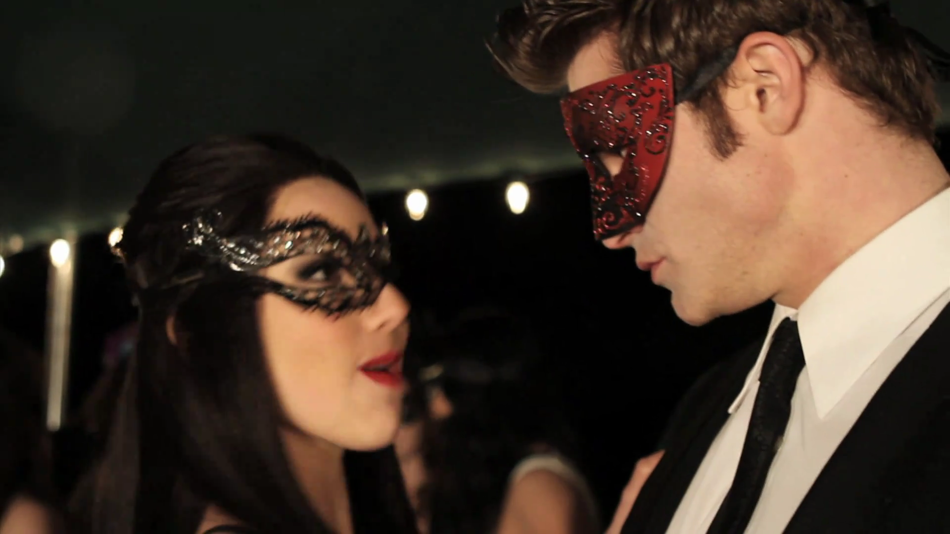 VampireDiariesWorld_dot_org-TheHillywoodShowParody0758.png