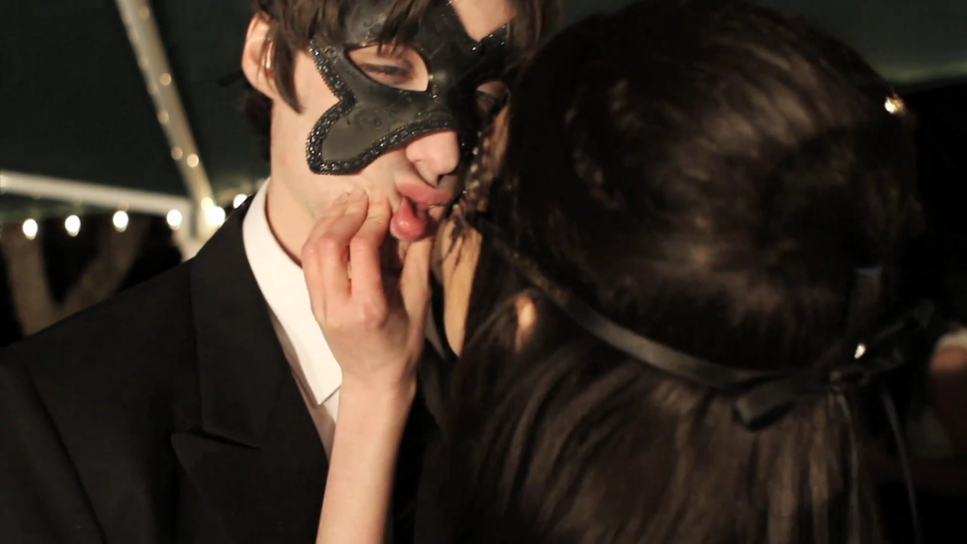VampireDiariesWorld_dot_org-TheHillywoodShowParody0766.png