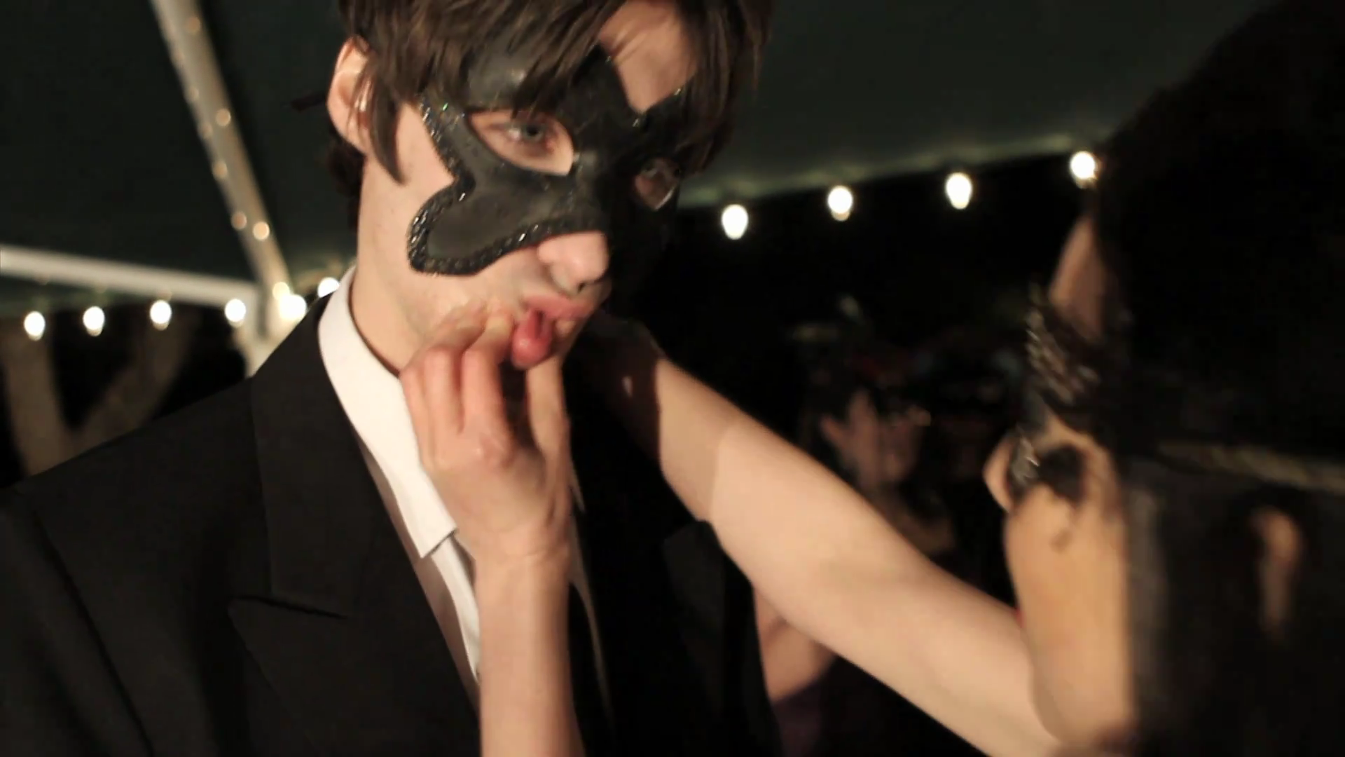 VampireDiariesWorld_dot_org-TheHillywoodShowParody0768.png