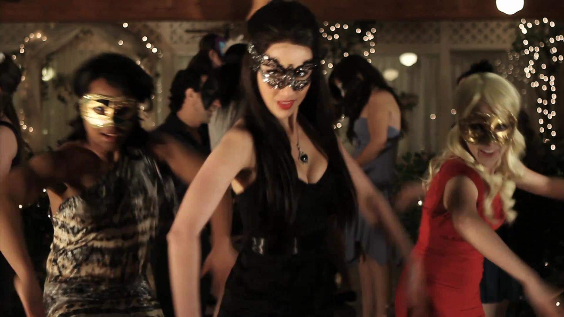 VampireDiariesWorld_dot_org-TheHillywoodShowParody0776.png