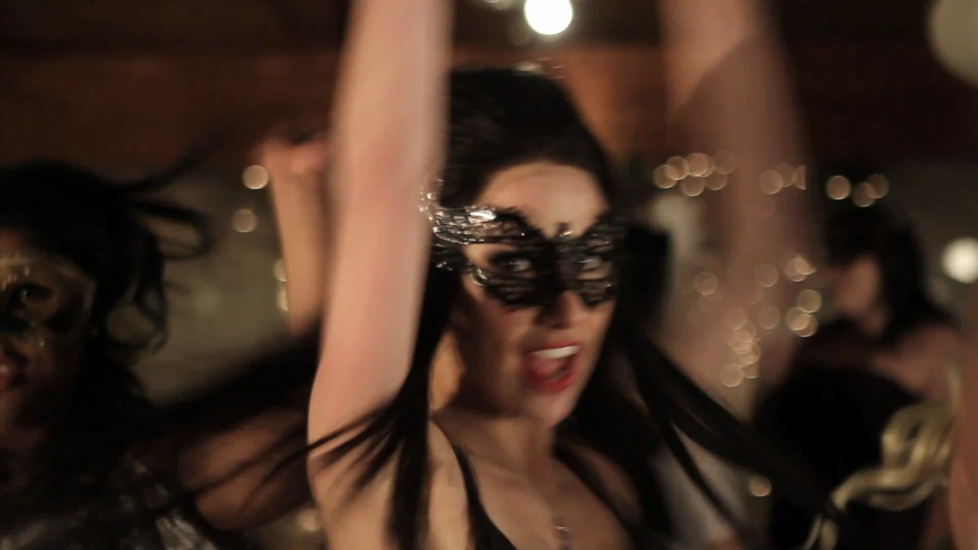 VampireDiariesWorld_dot_org-TheHillywoodShowParody0782.png