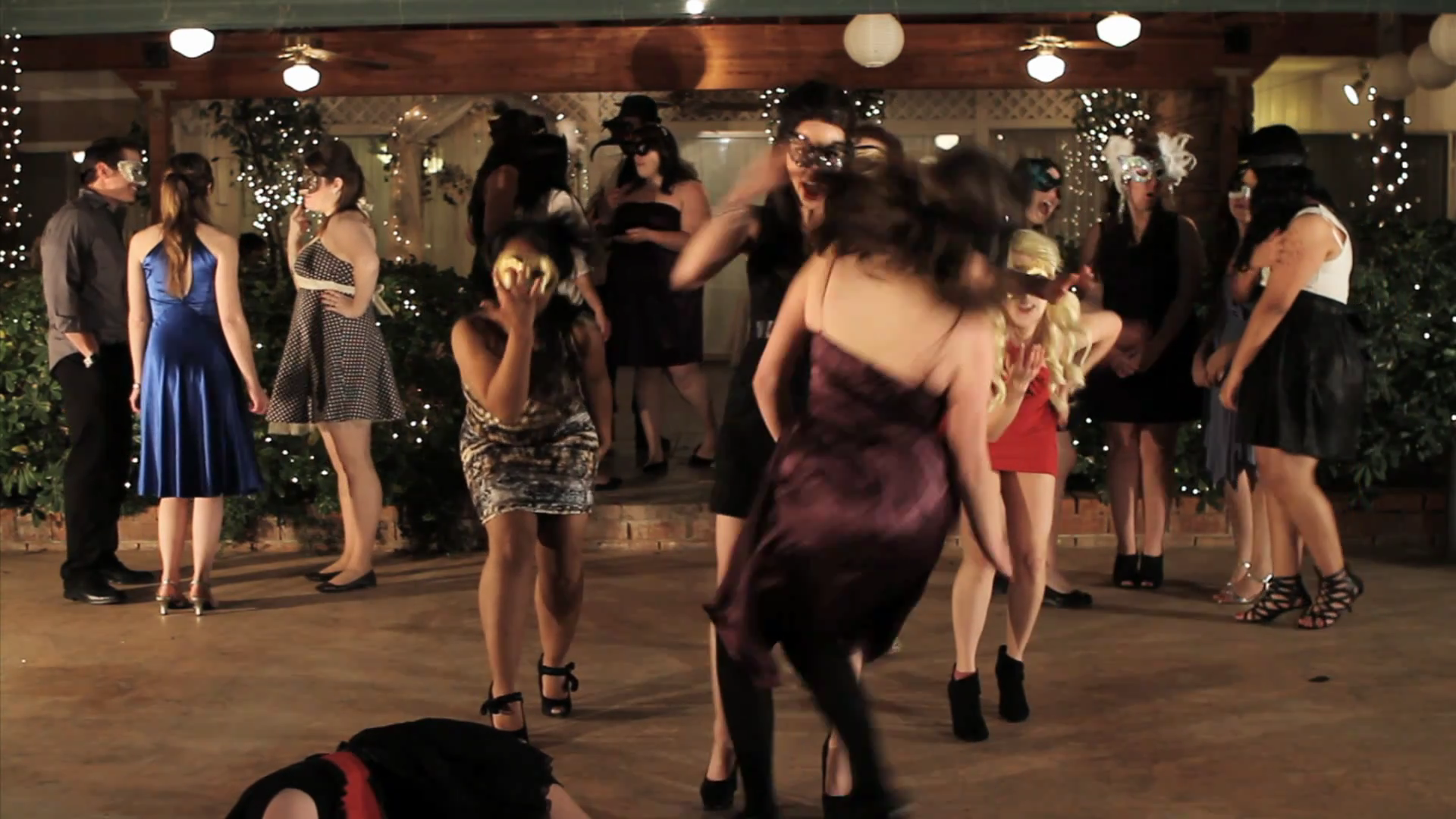 VampireDiariesWorld_dot_org-TheHillywoodShowParody0799.png