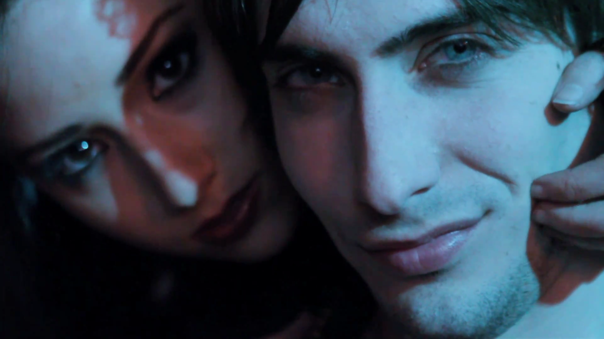 VampireDiariesWorld_dot_org-TheHillywoodShowParody0978.png