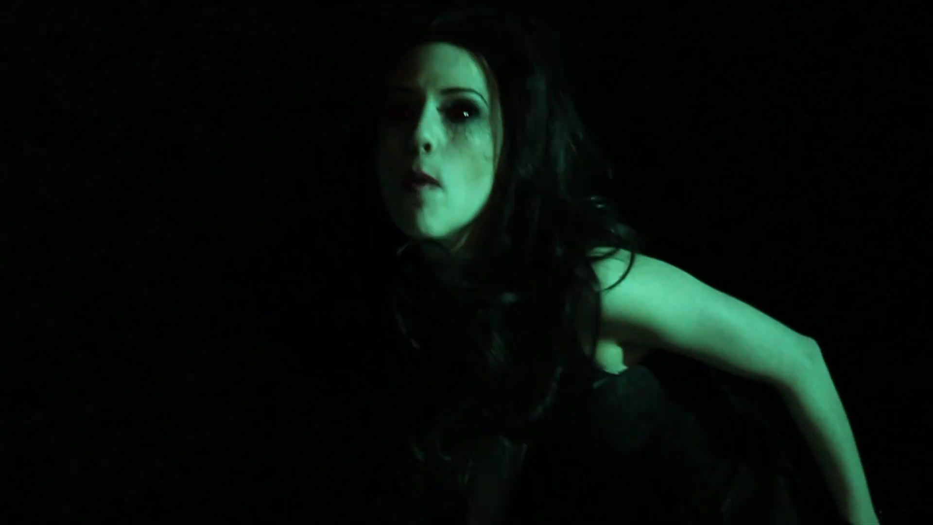 VampireDiariesWorld_dot_org-TheHillywoodShowParody1049.png