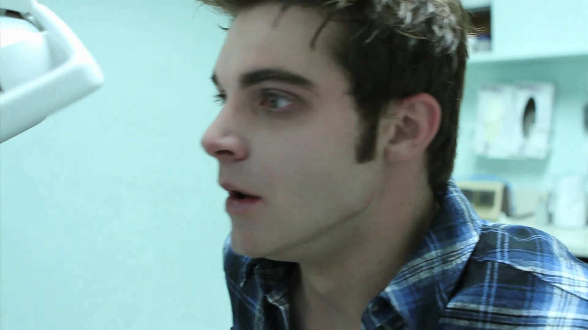 VampireDiariesWorld_dot_org-TheHillywoodShowParody1062.png