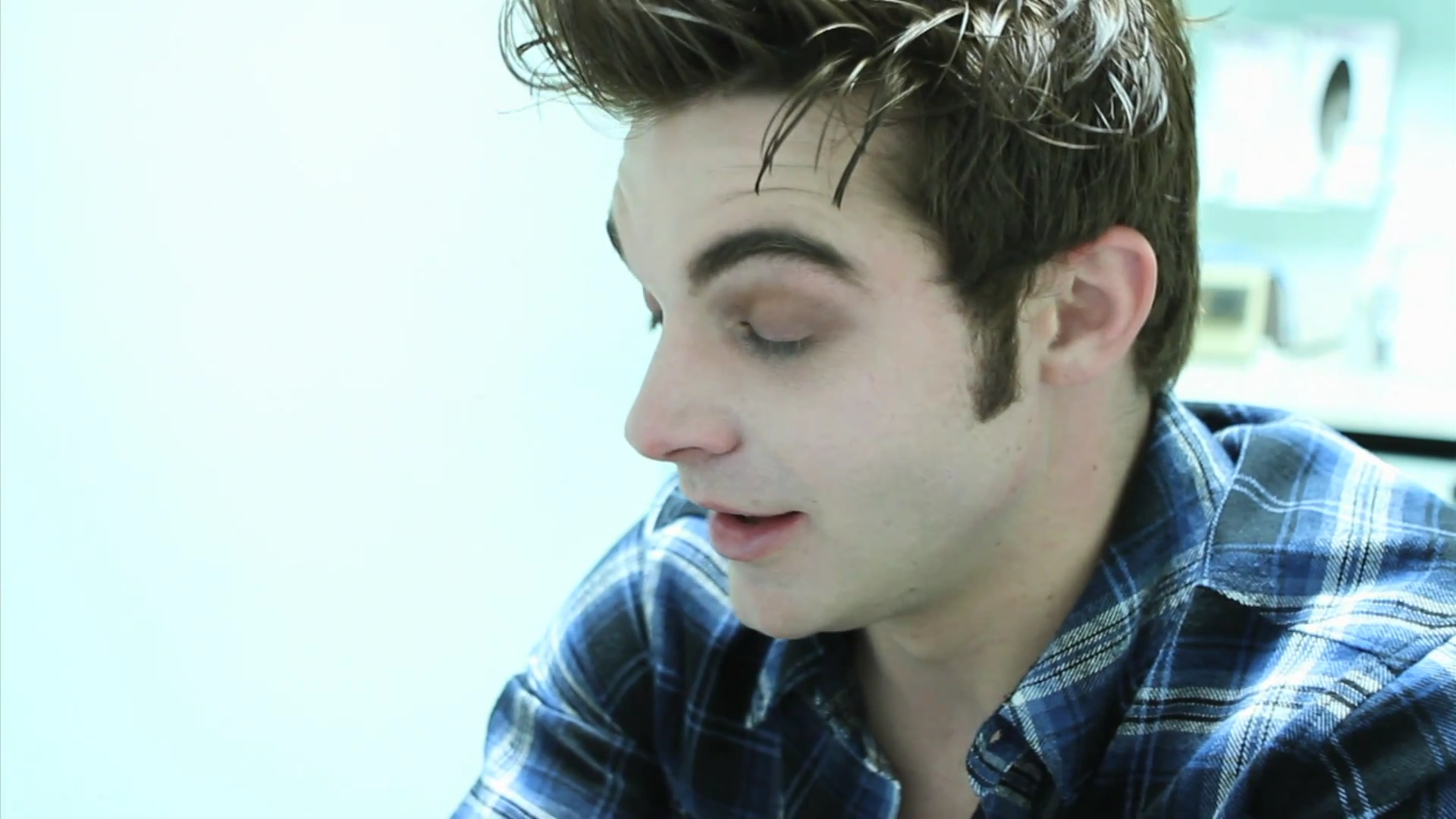 VampireDiariesWorld_dot_org-TheHillywoodShowParody1082.png