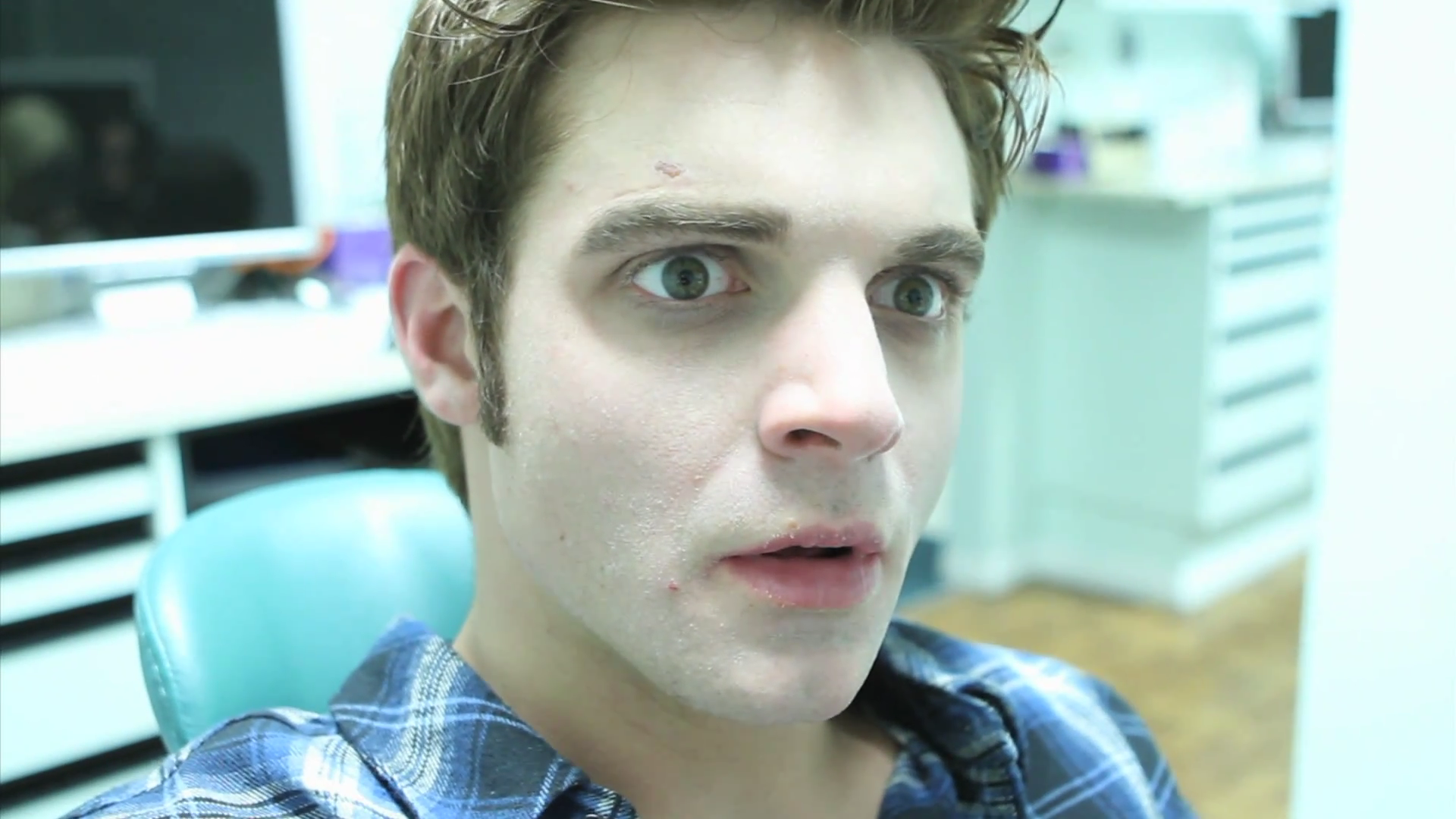 VampireDiariesWorld_dot_org-TheHillywoodShowParody1112.png