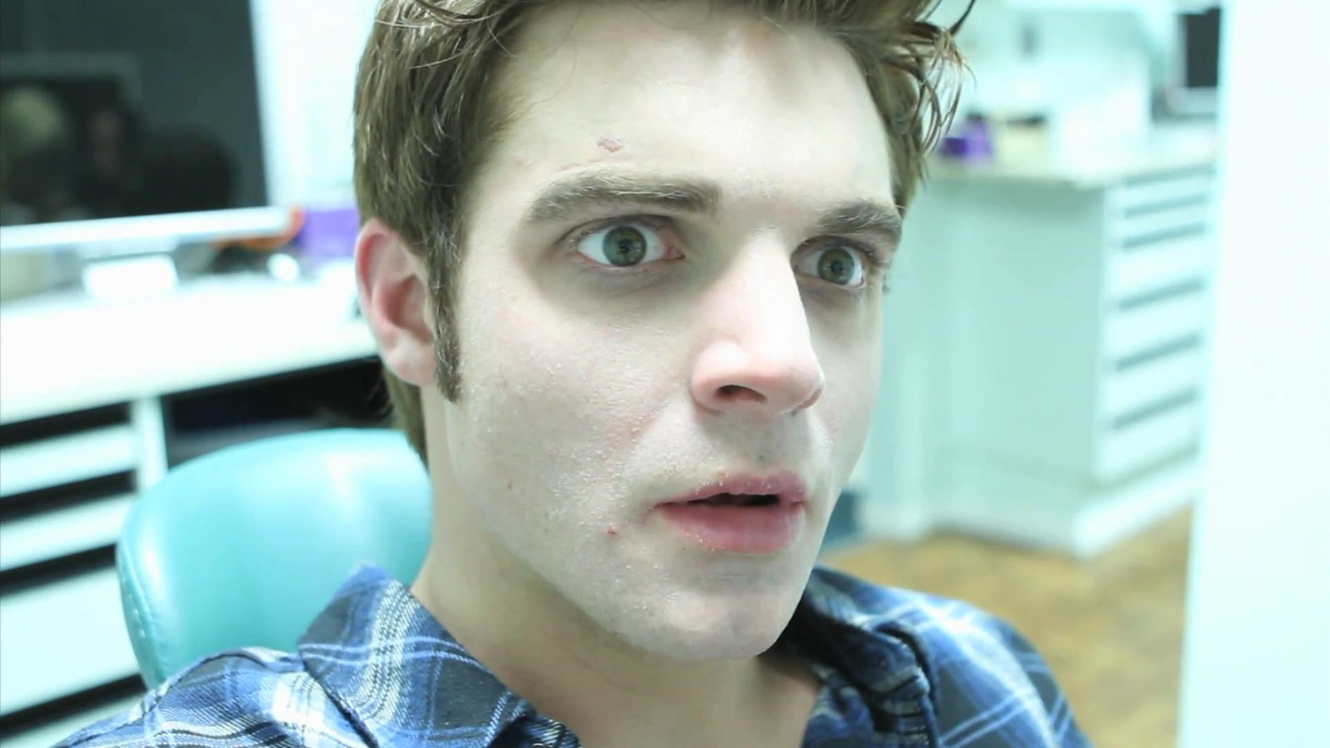 VampireDiariesWorld_dot_org-TheHillywoodShowParody1113.png
