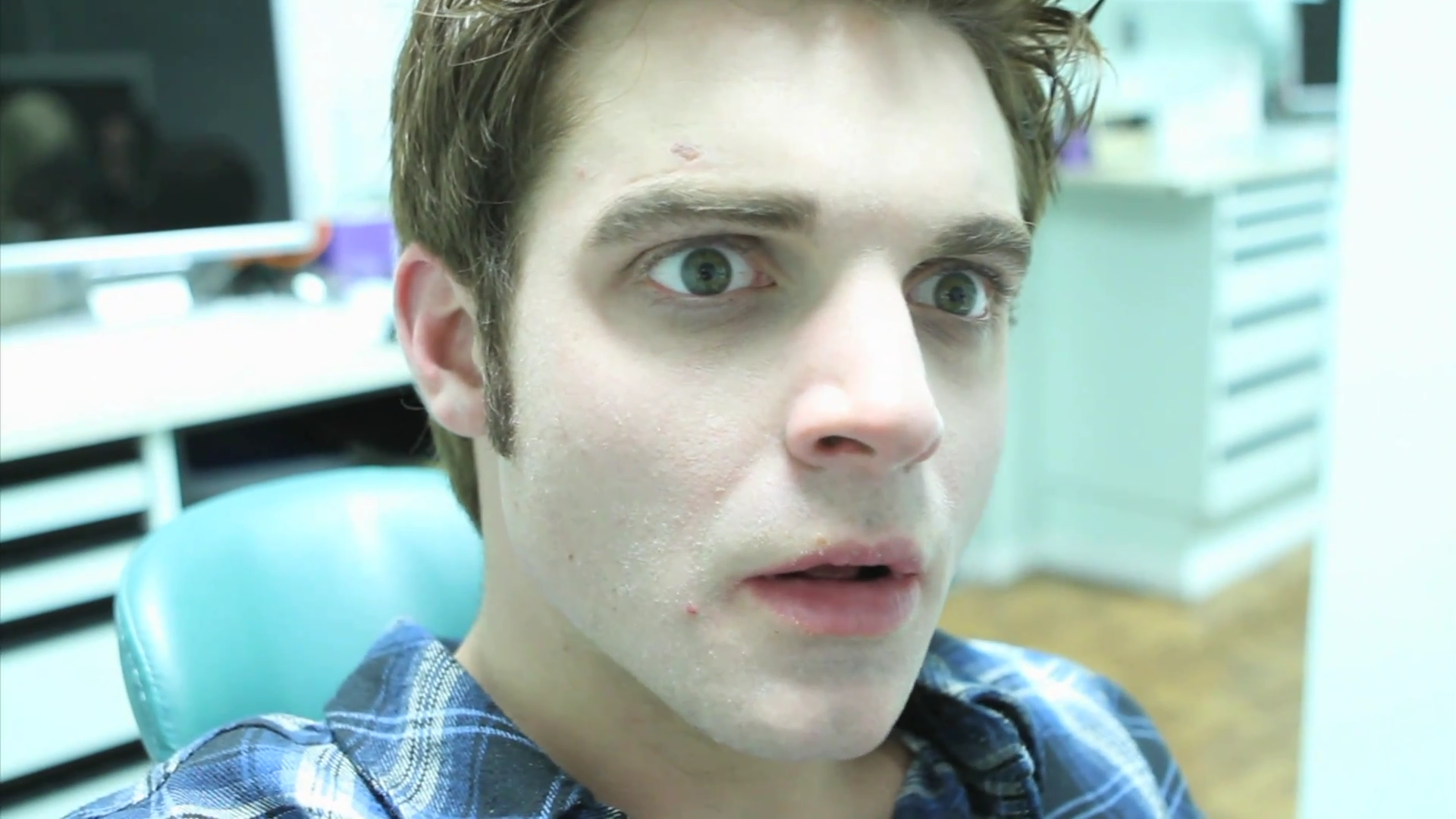 VampireDiariesWorld_dot_org-TheHillywoodShowParody1114.png