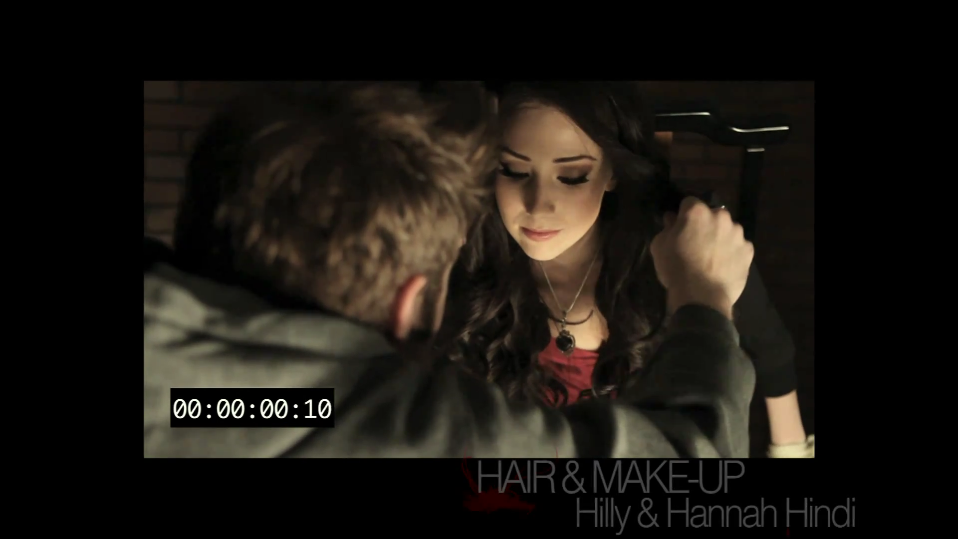 VampireDiariesWorld_dot_org-TheHillywoodShowParody1205.png