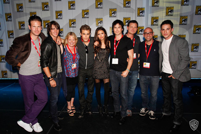 cast001.jpg