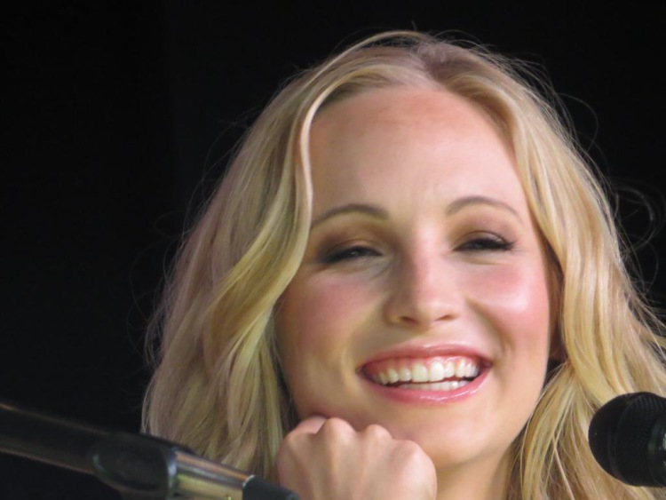 candice040.jpg