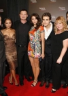 cast034.jpg
