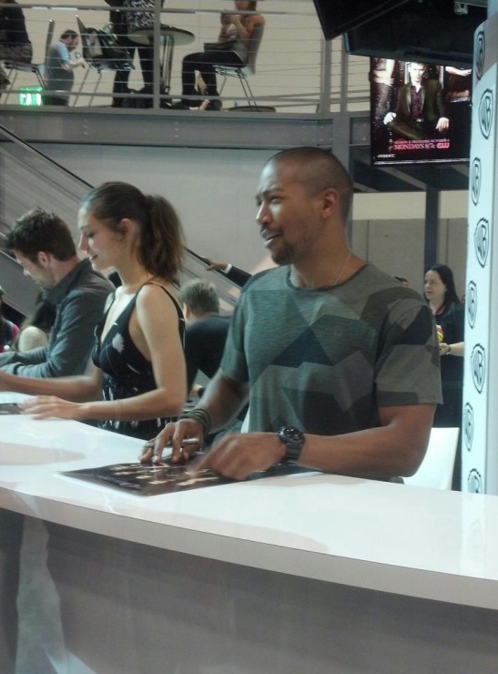 cast014.jpg