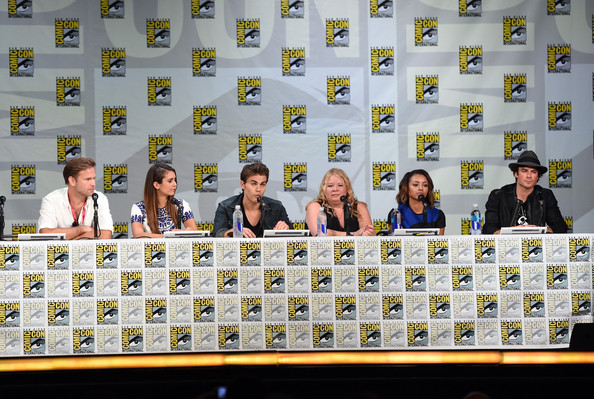 cast033.jpg
