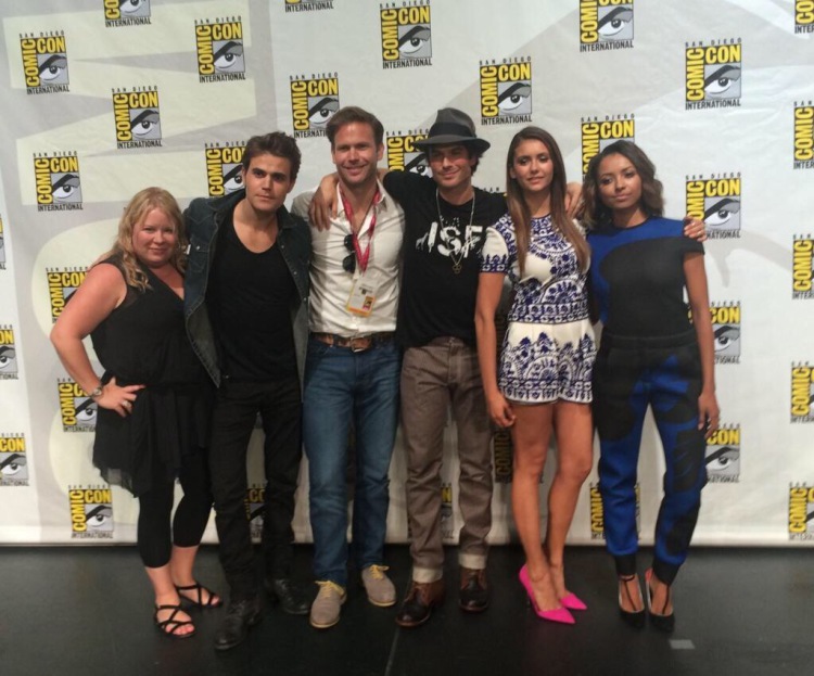 cast038.jpg