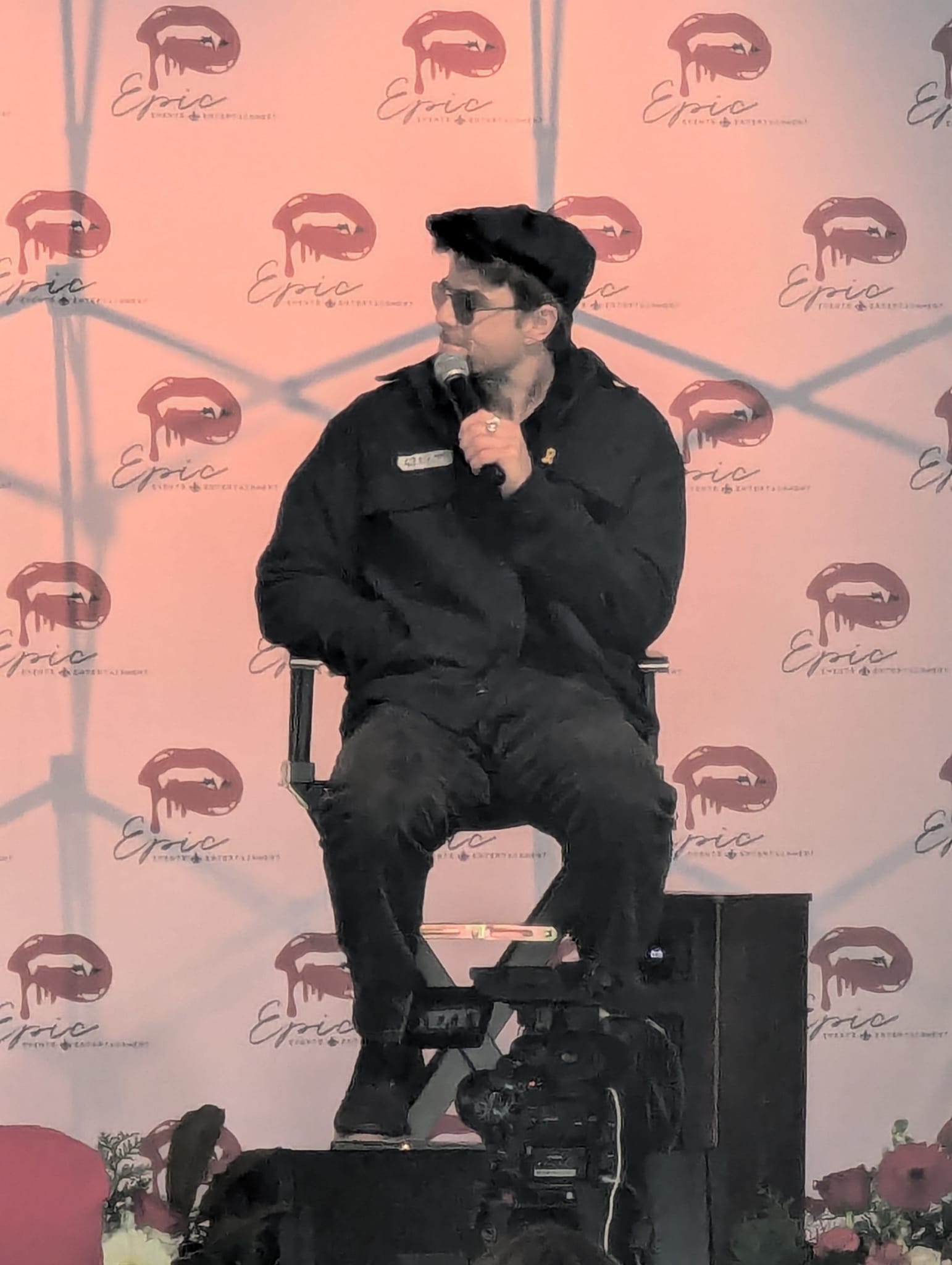 panel003.jpg