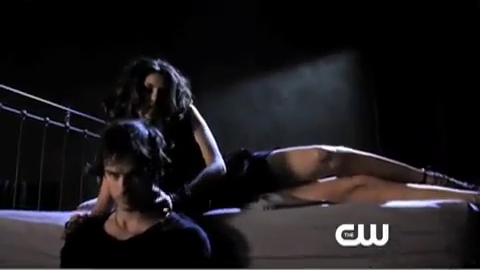 VampireDiariesWorld_dot_org-CosmicLove_TVDIntro00017.png