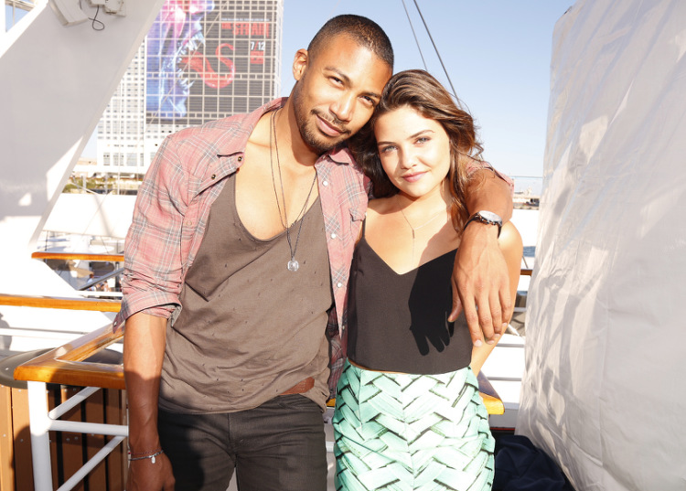 cast005.jpg