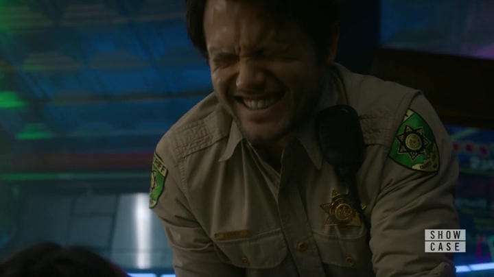 VampireDiariesworld-dot-nl_RoswellNewMexico1x01-0431.jpg