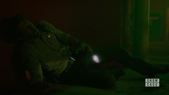VampireDiariesworld-dot-nl_RoswellNewMexico1x01-0506.jpg