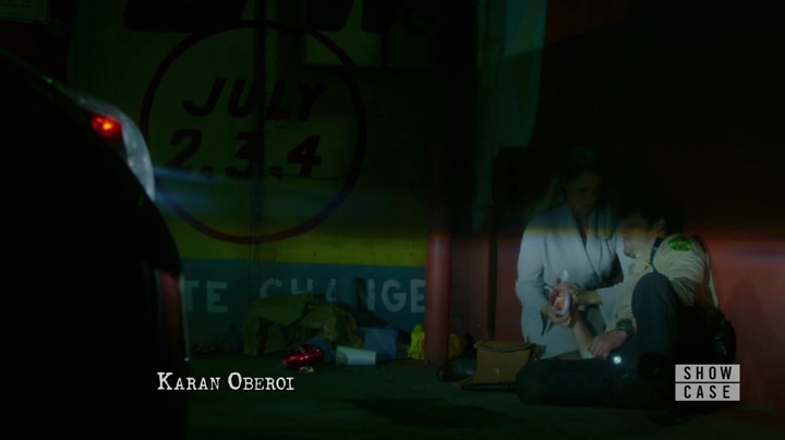 VampireDiariesworld-dot-nl_RoswellNewMexico1x01-0591.jpg